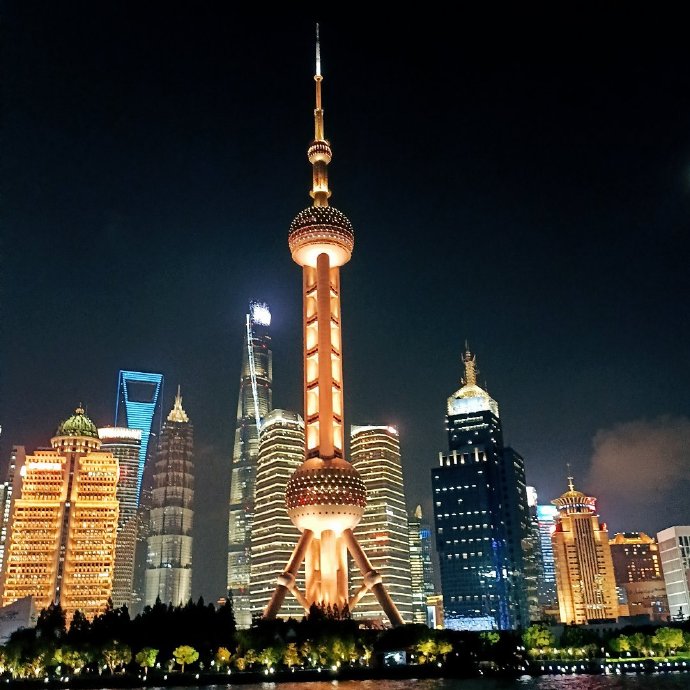 上海，活力四射的国际大都市风采录